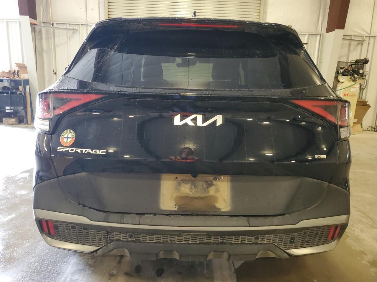 2024 Kia Sportage X Line - Image 6