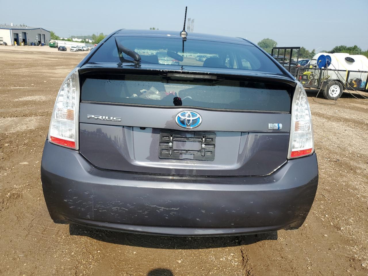 2011 Toyota Prius - Image 6