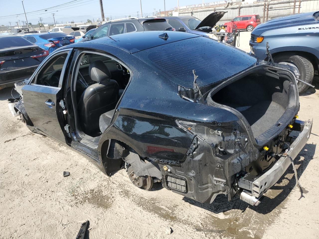 2018 Infiniti Q50 Luxe - Фото 2