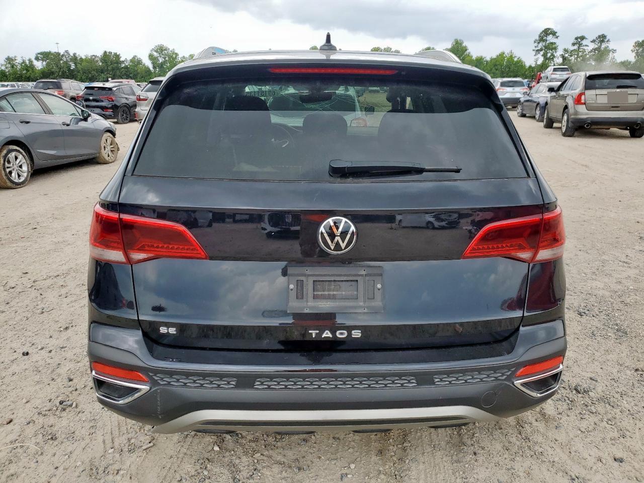2024 Volkswagen Taos Se - Фото 6