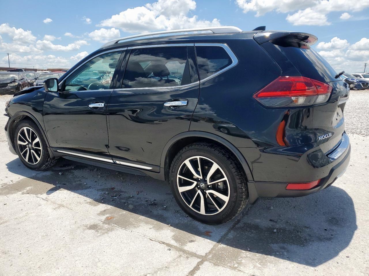 2018 Nissan Rogue S - Image 2