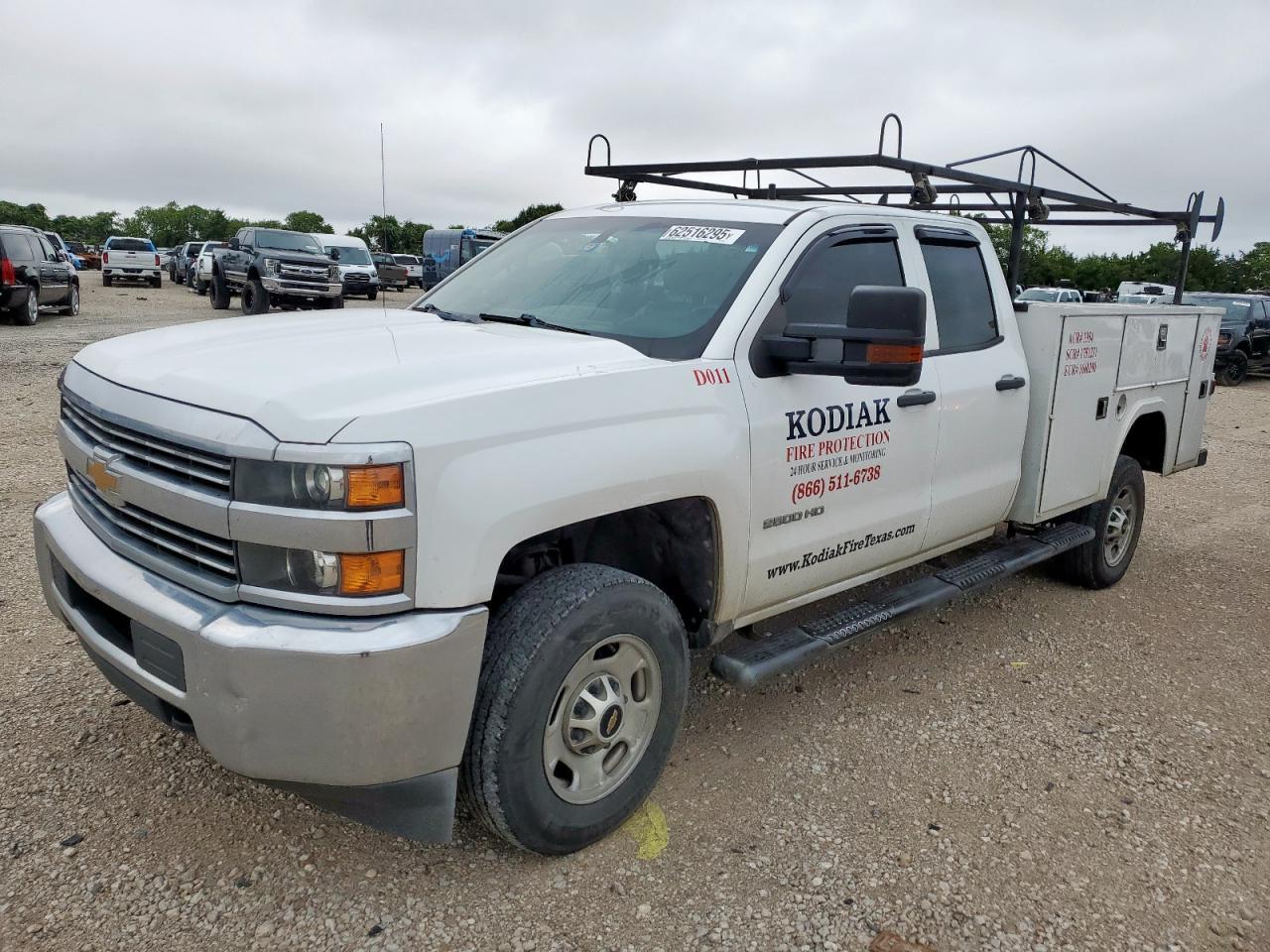 2018 Chevrolet Silverado 2500 Utility / Service Truck - Фото 2