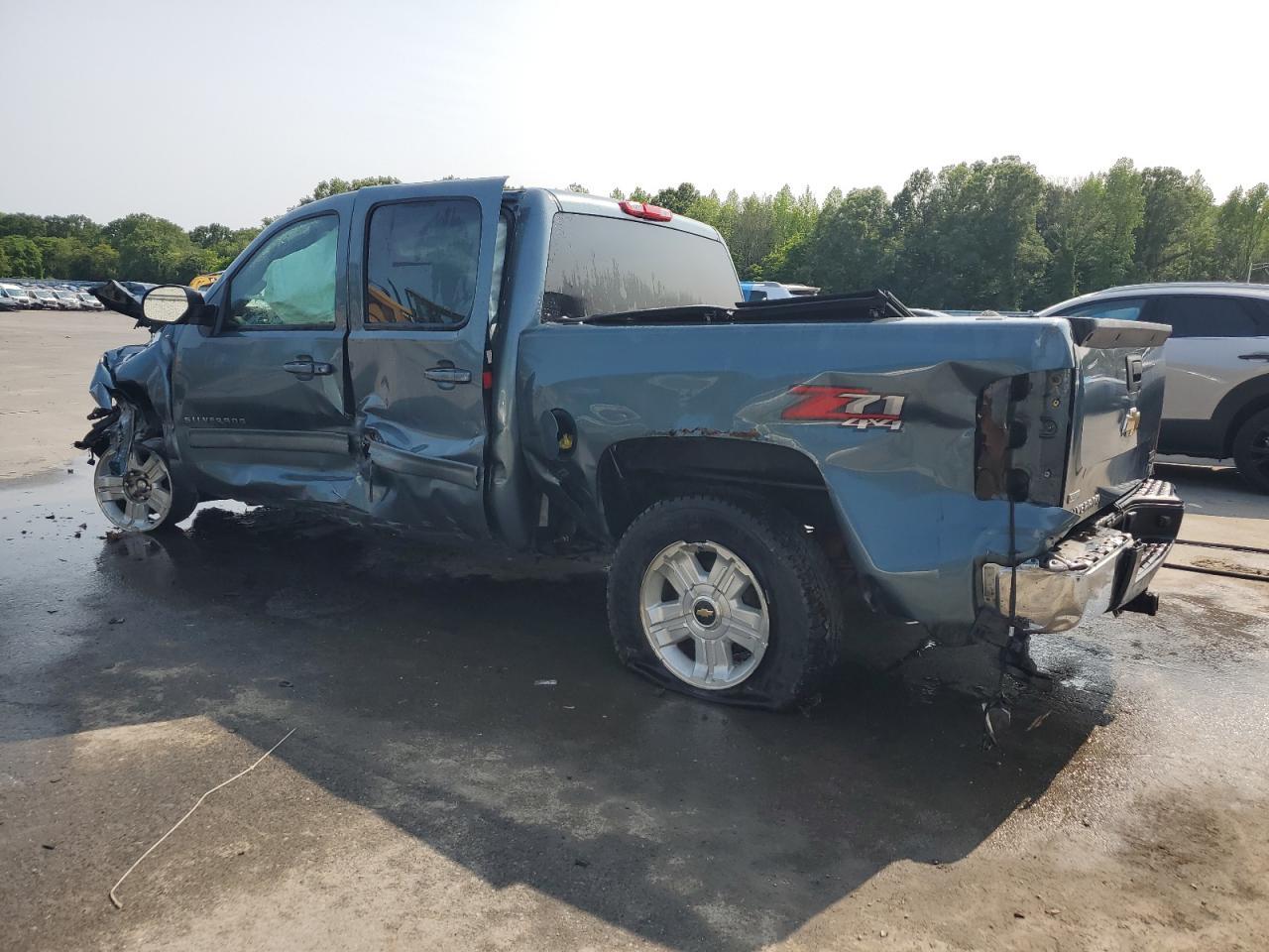 2011 Chevrolet Silverado K1500 Lt - Фото 2