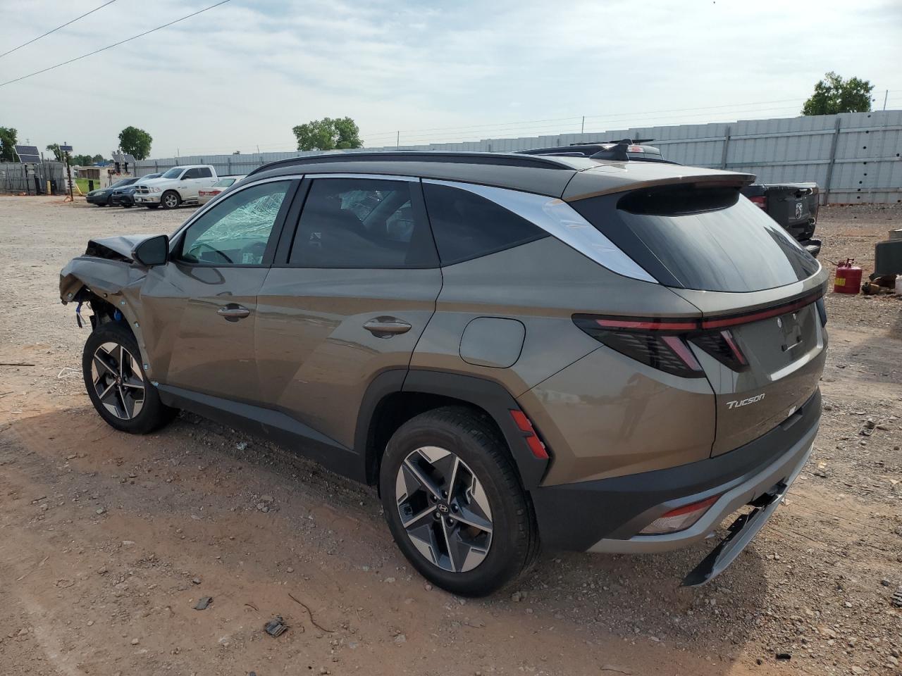 2025 Hyundai Tucson Sel Convenience - Image 2