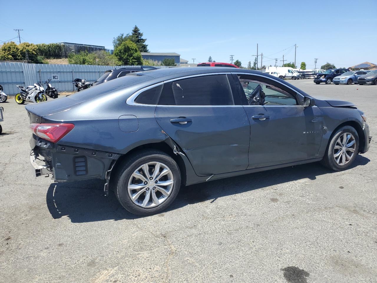 2019 Chevrolet Malibu Lt - Image 3