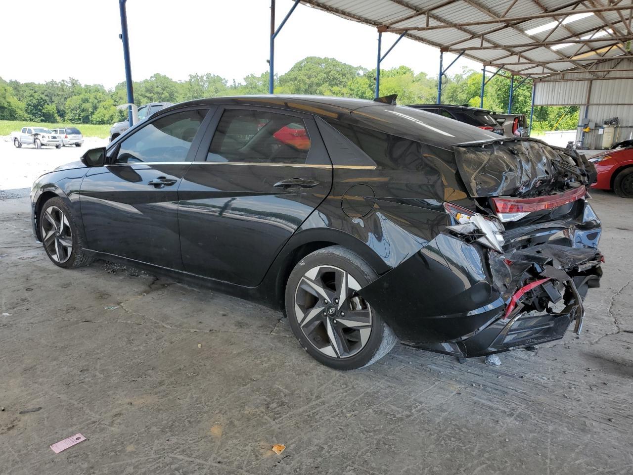 2021 Hyundai Elantra Limited - Image 2
