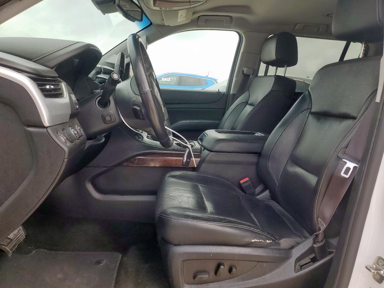 2017 GMC Yukon Xl K1500 Slt - Image 7