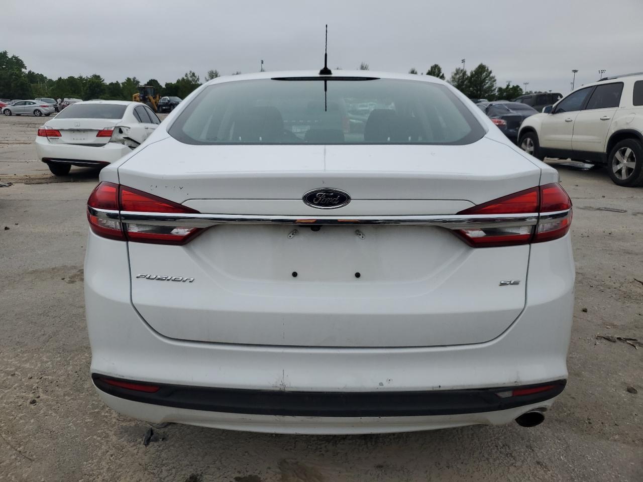 2017 Ford Fusion Se - Фото 6