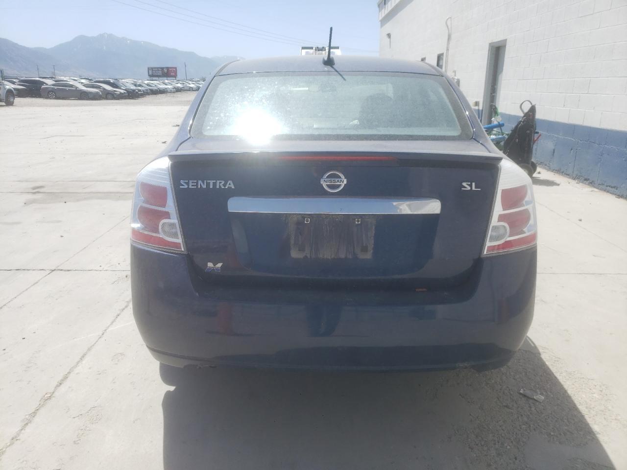 2011 Nissan Sentra 2.0 - Фото 6