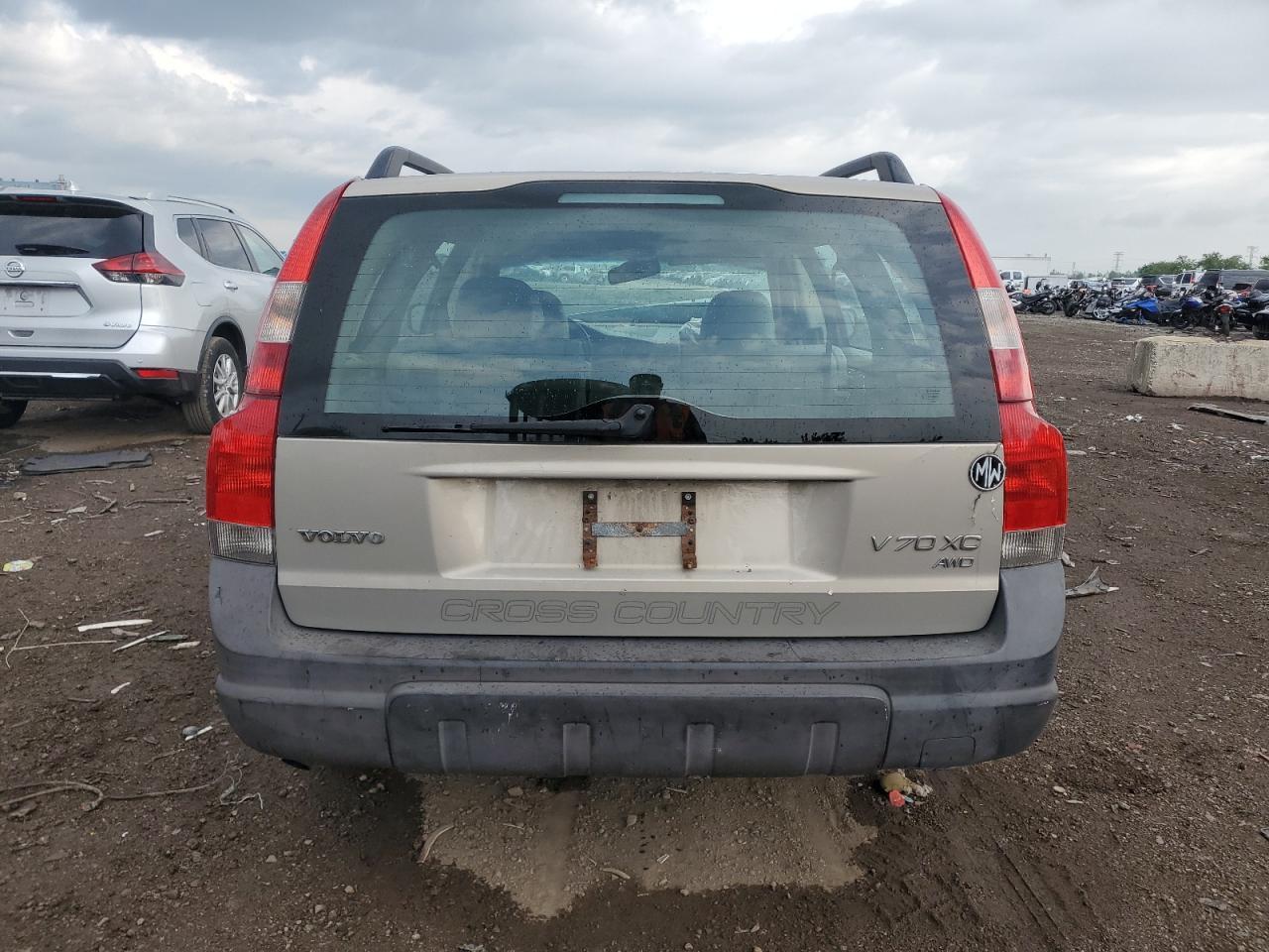 2002 Volvo V70 Xc - Фото 6