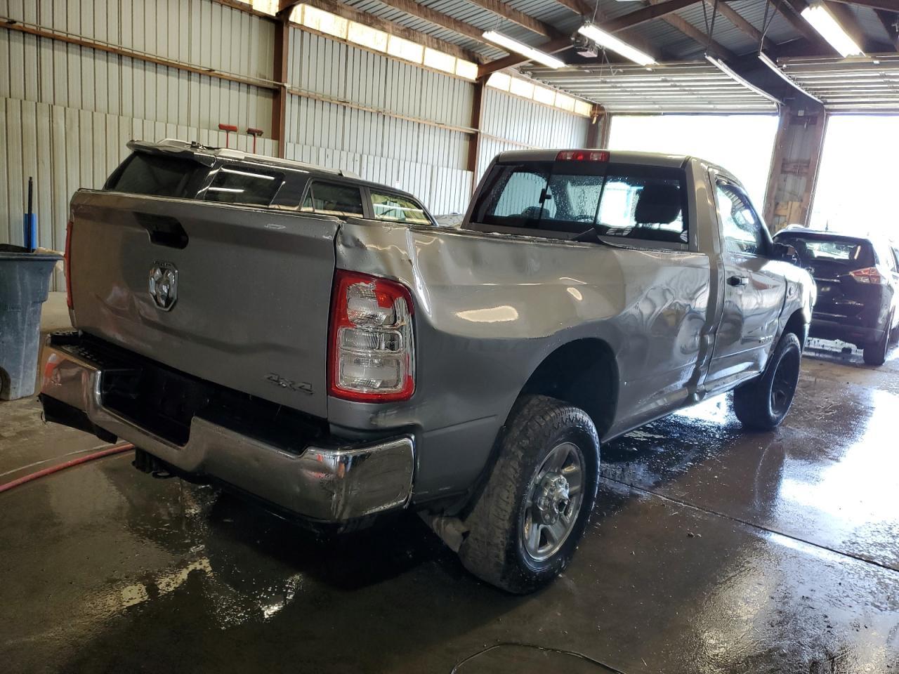 2019 Ram 2500 Tradesman - Image 3