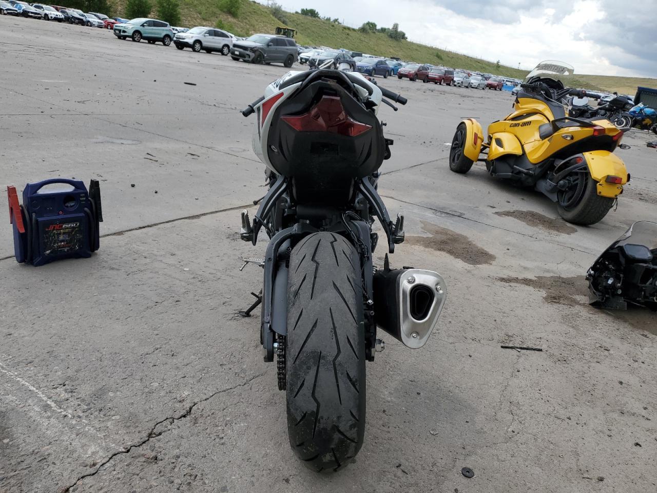 2025 Kawasaki Zx636 K - Фото 4