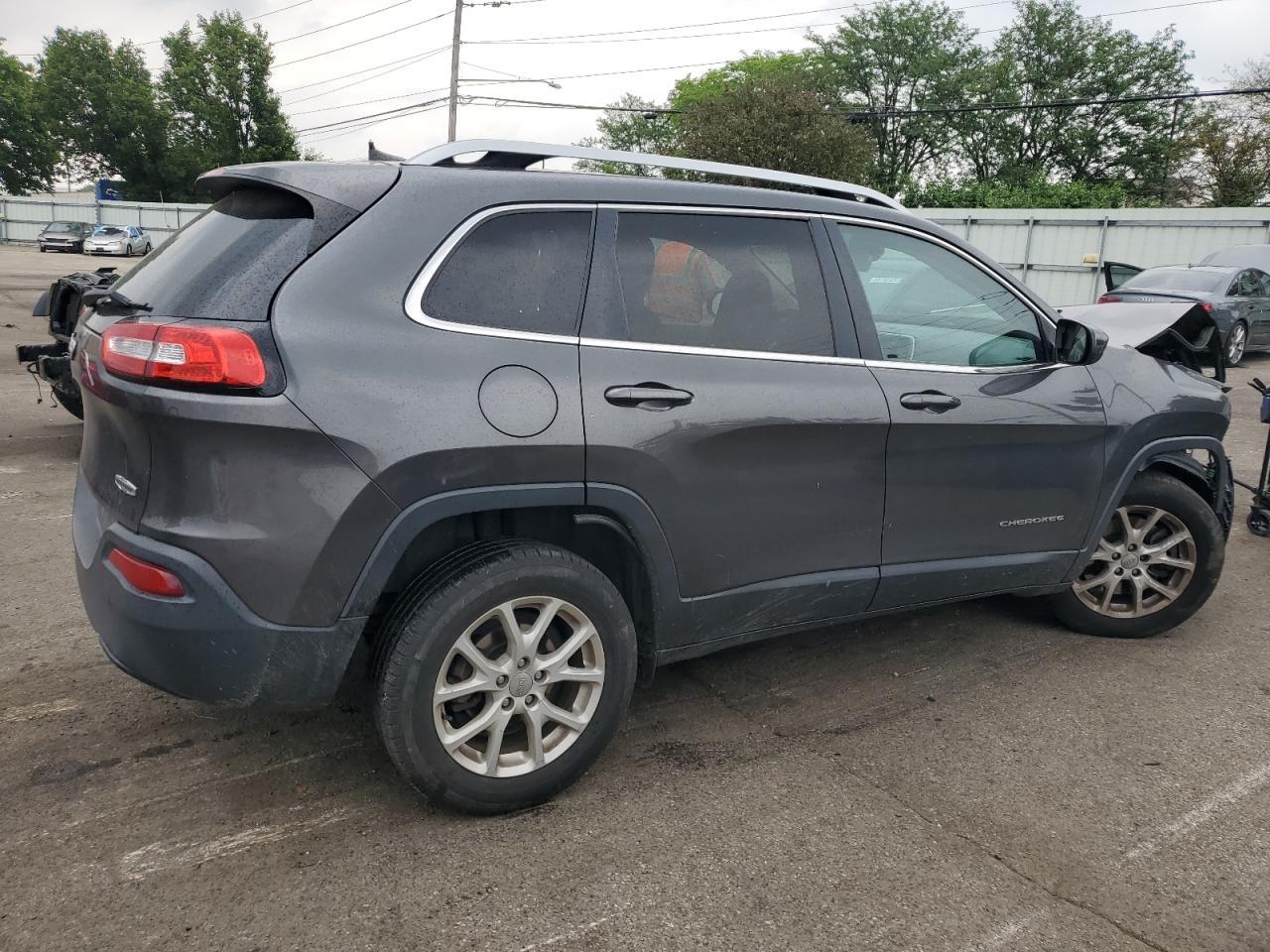 2017 Jeep Cherokee Latitude - Фото 3