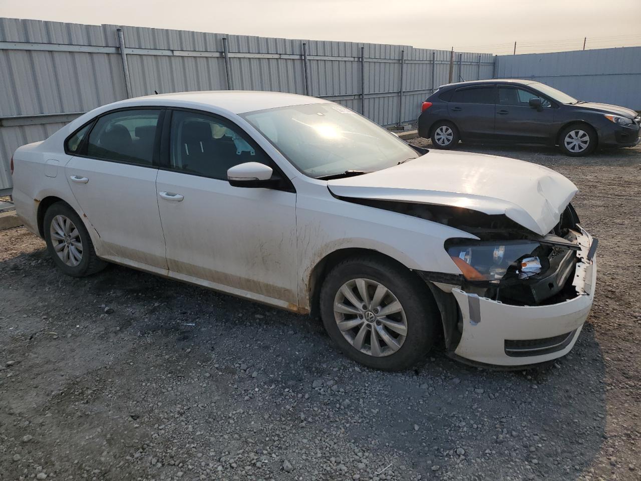 2013 Volkswagen Passat S - Фото 4