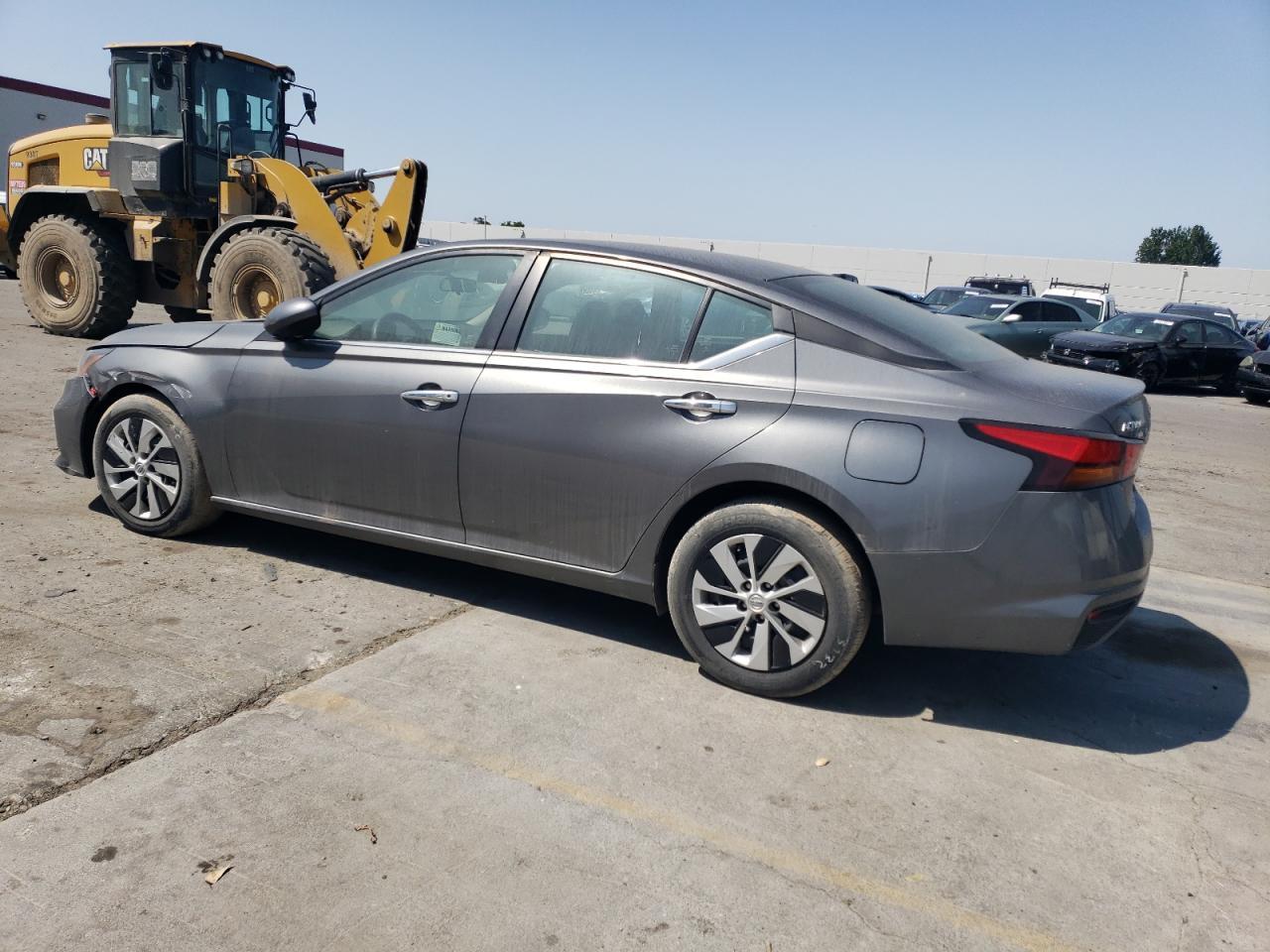 2022 Nissan Altima S - Фото 2