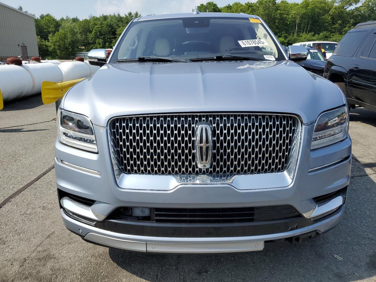 2019 Lincoln Navigator Black Label - Image 5