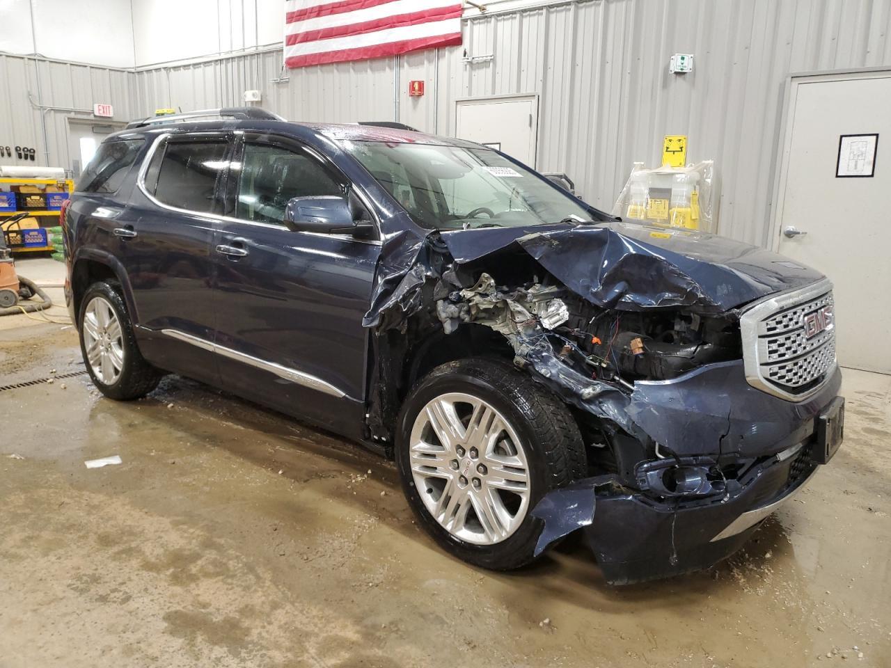 2019 GMC Acadia Denali - Фото 4