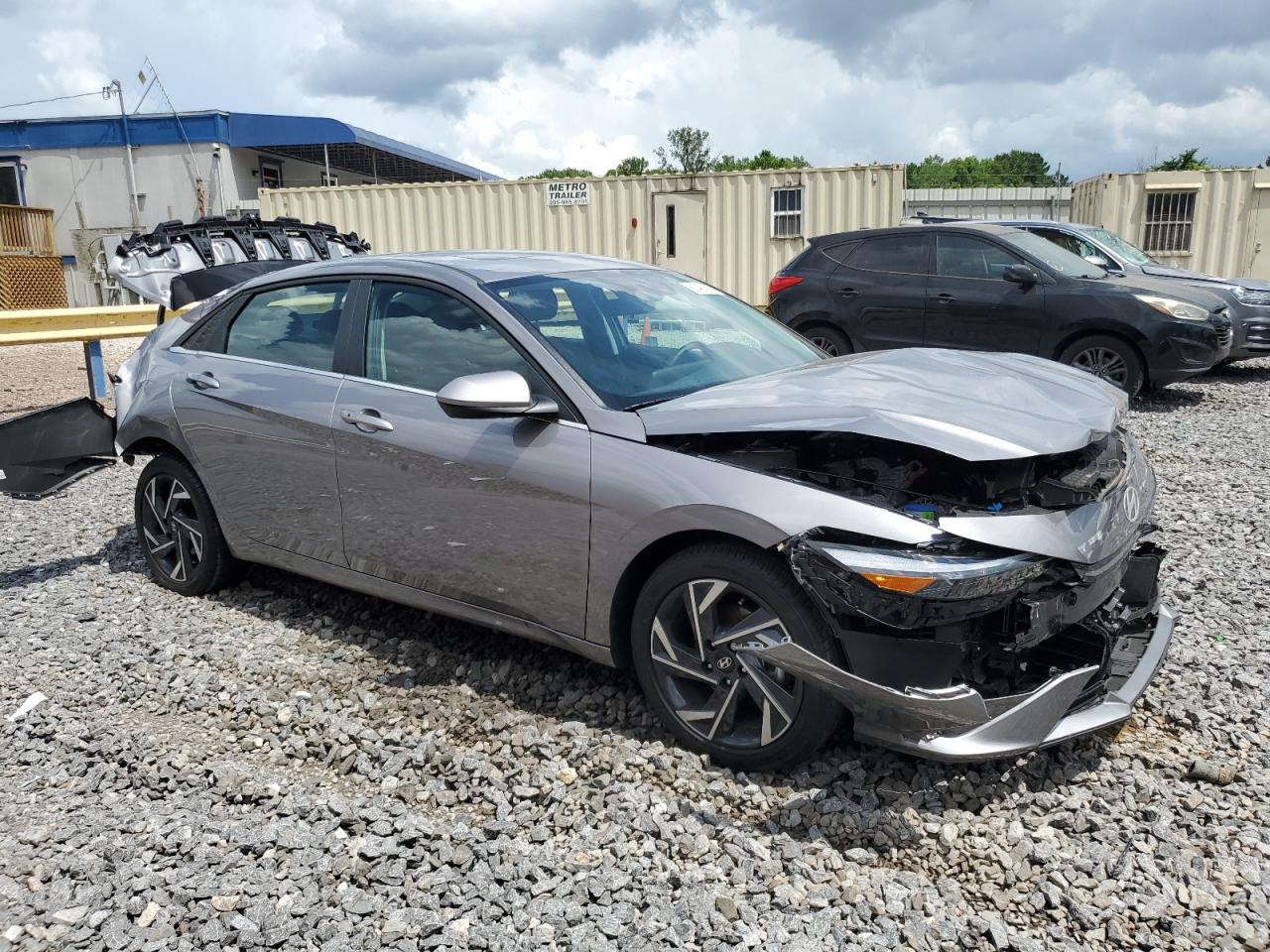 2024 Hyundai Elantra Sel - Image 4
