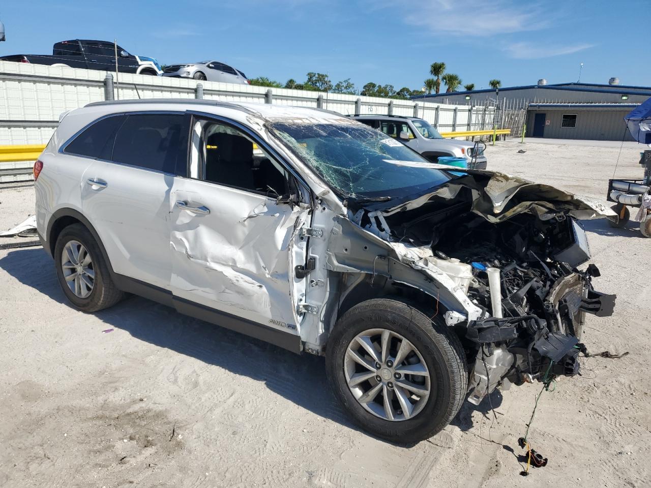 2017 Kia Sorento Lx - Фото 4