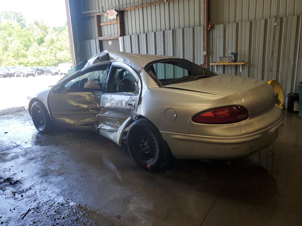 2001 Chrysler Lhs - Фото 2