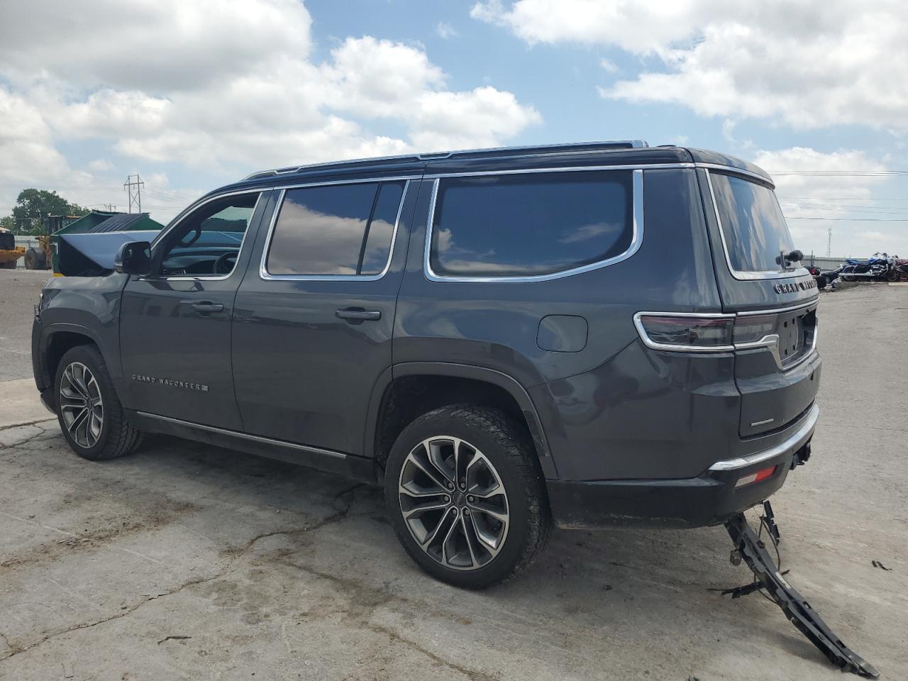 2022 Jeep Grand Wagoneer Series Iii - Image 2