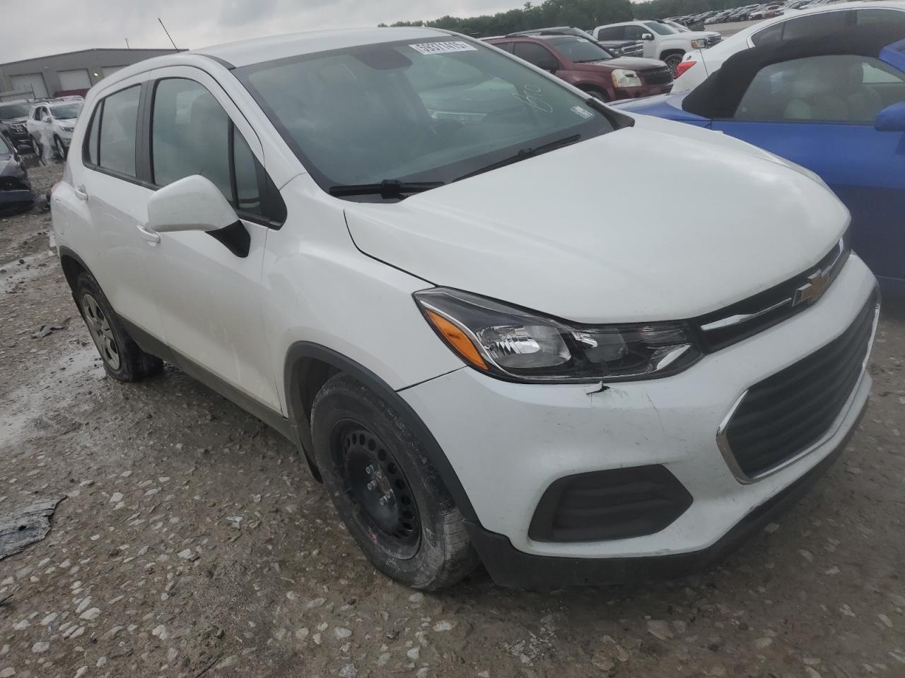 2019 Chevrolet Trax Ls - Image 4