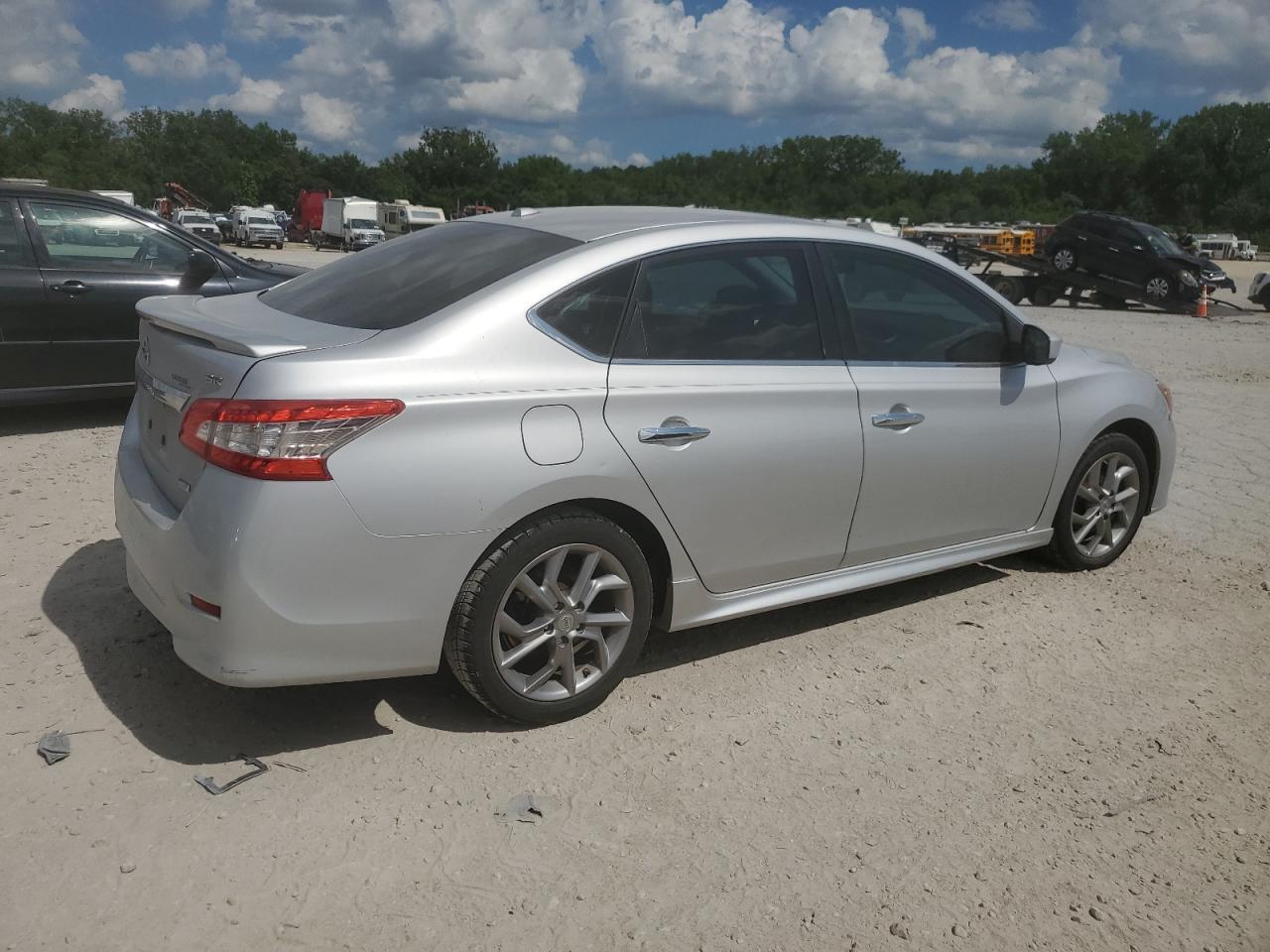 2013 Nissan Sentra S - Фото 3