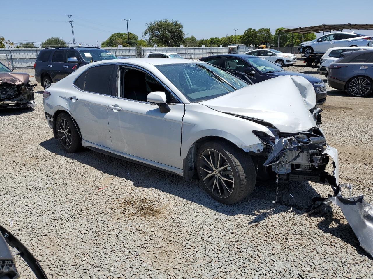 2024 Toyota Camry Se Night Shade - Image 4