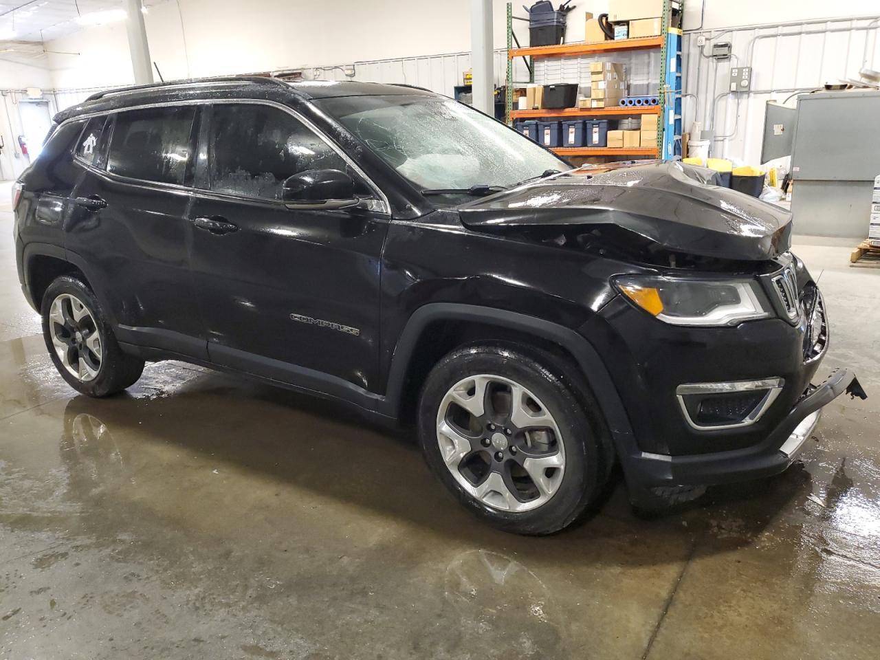 2018 Jeep Compass Limited - Image 4