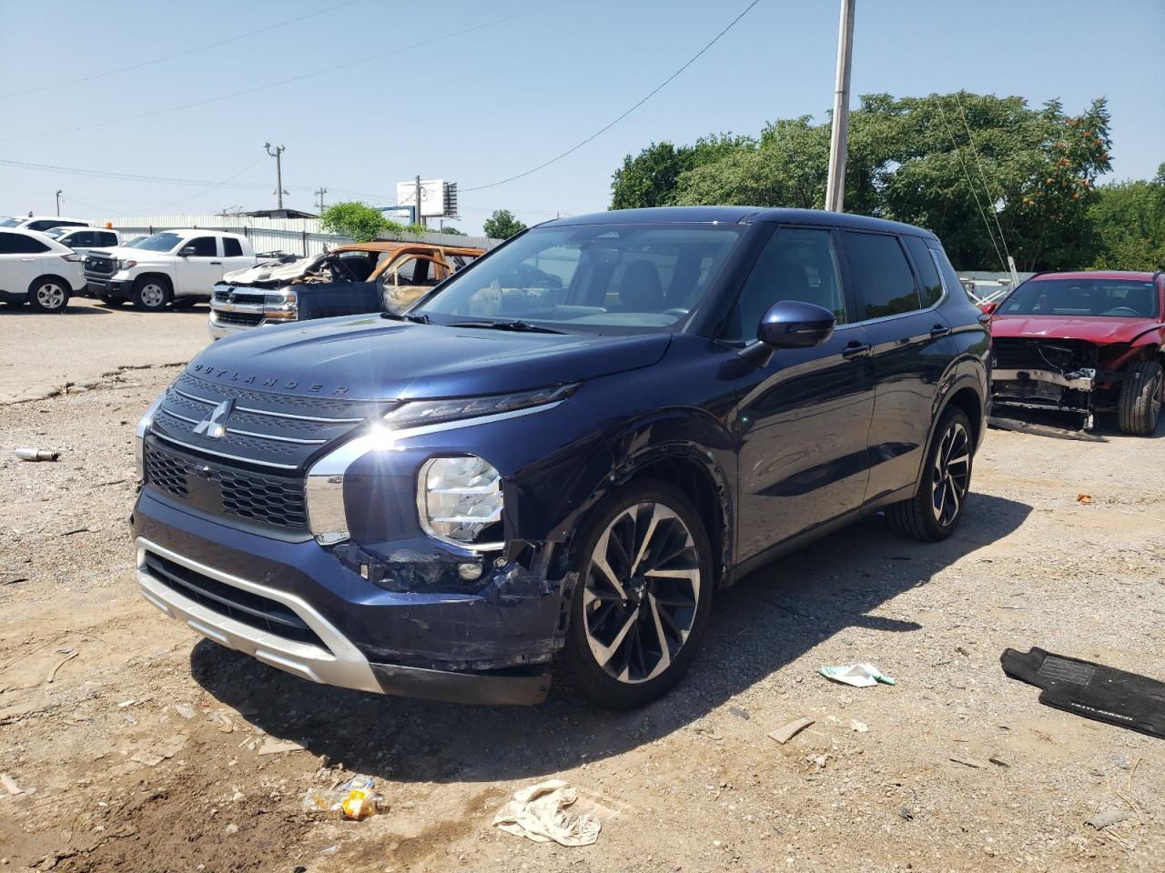 2024 Mitsubishi Outlander Se