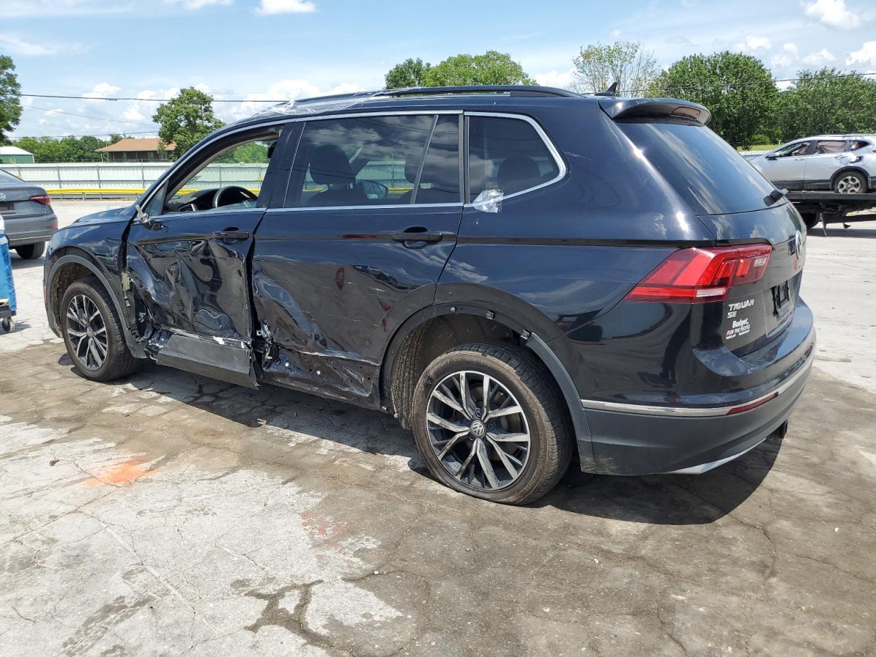 2021 Volkswagen Tiguan Se - Image 2