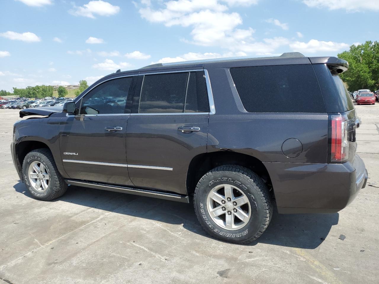 2016 GMC Yukon Denali - Image 2