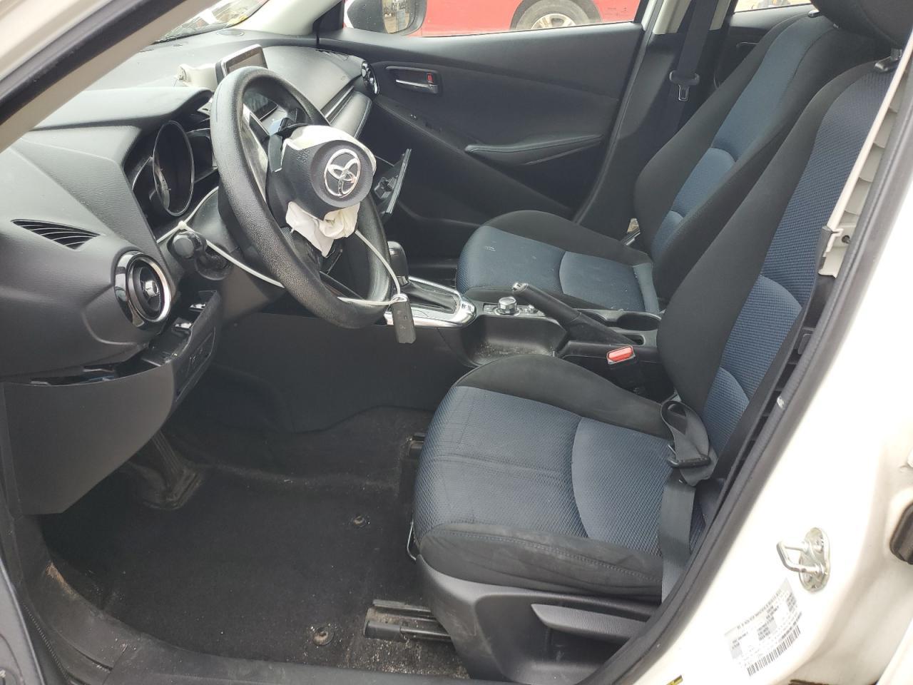 2018 Toyota Yaris Ia - Image 7