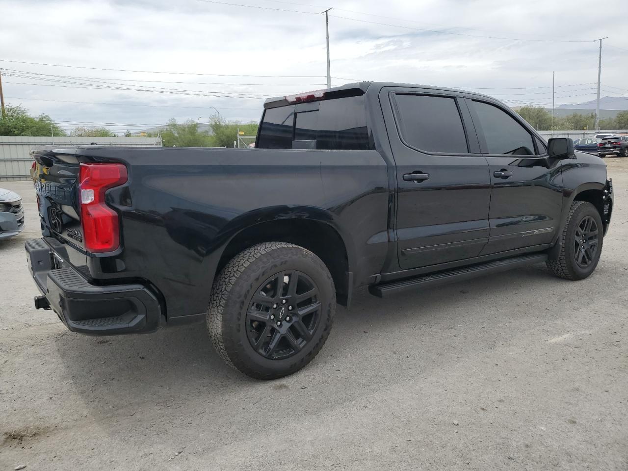 2025 Chevrolet Silverado K1500 High Country - Image 3