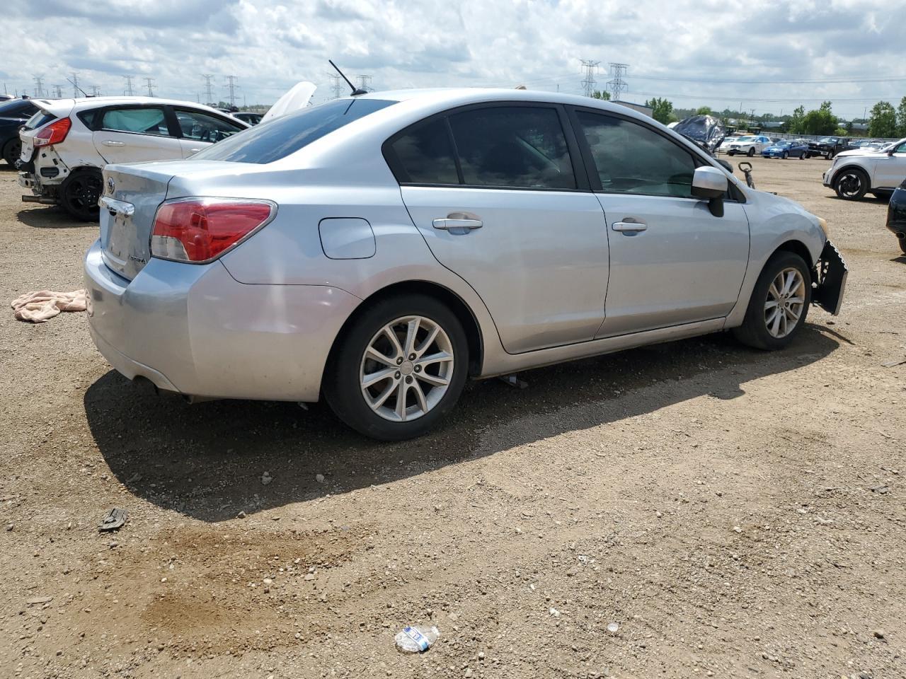 2013 Subaru Impreza Premium - Фото 3