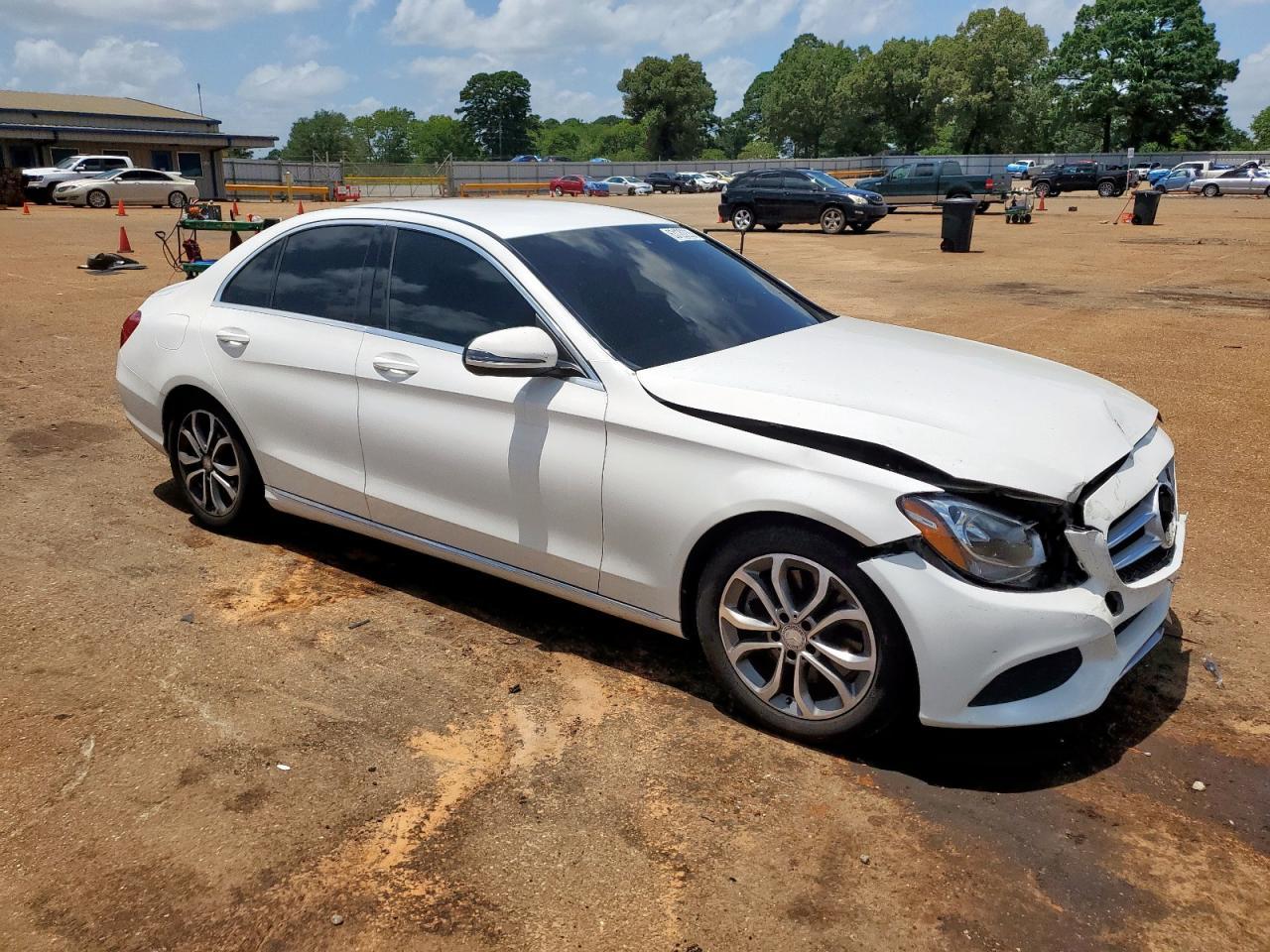 2016 Mercedes-Benz C 300 - Фото 4