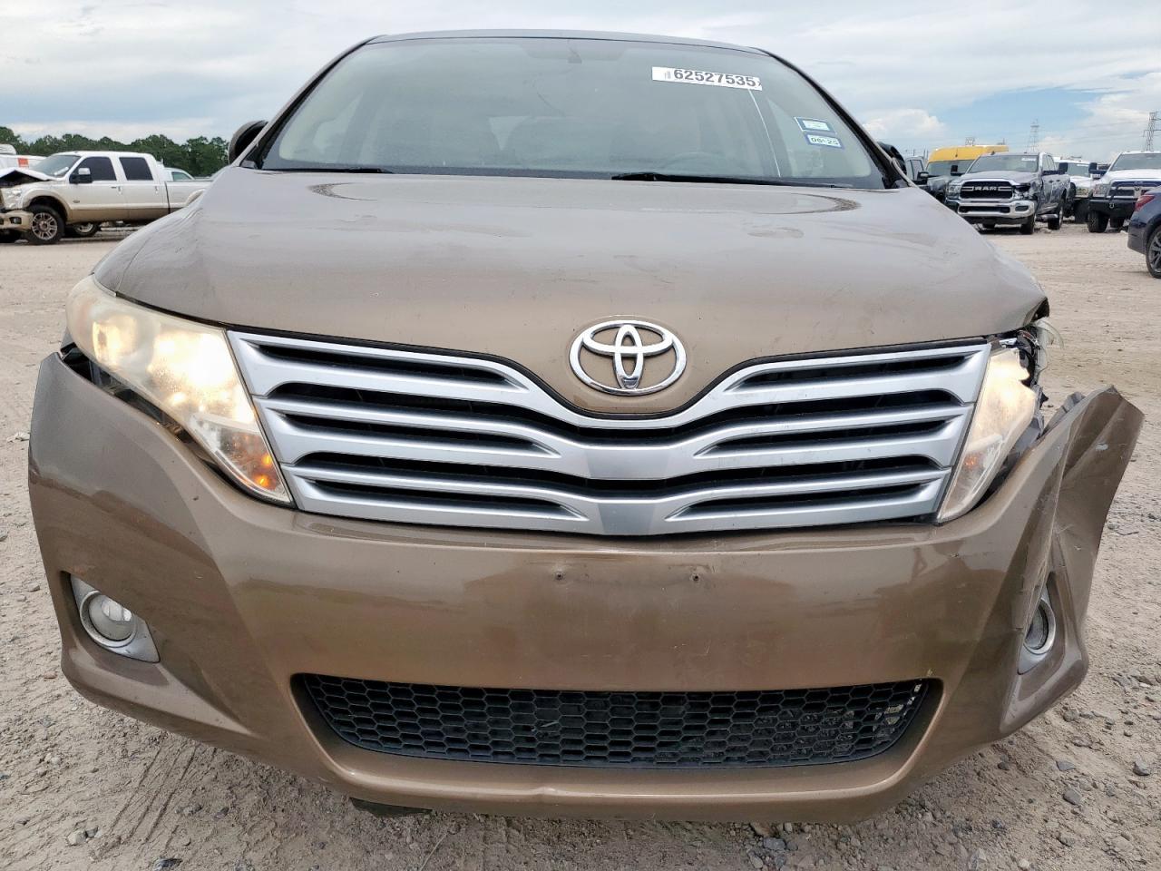 2010 Toyota Venza - Image 5