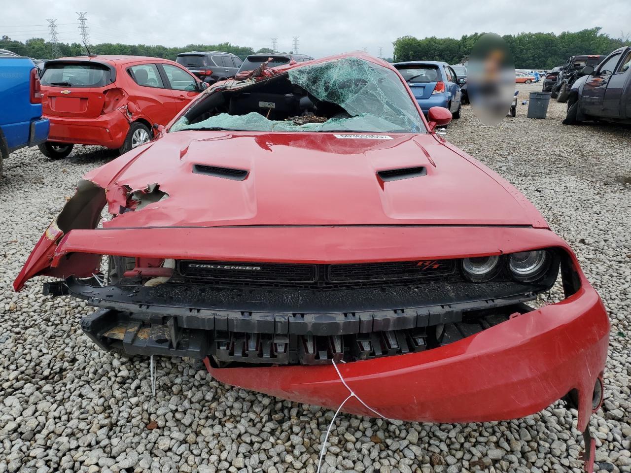 2018 Dodge Challenger R - Image 5