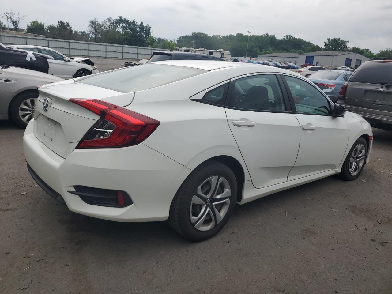 2018 Honda Civic Lx - Фото 3