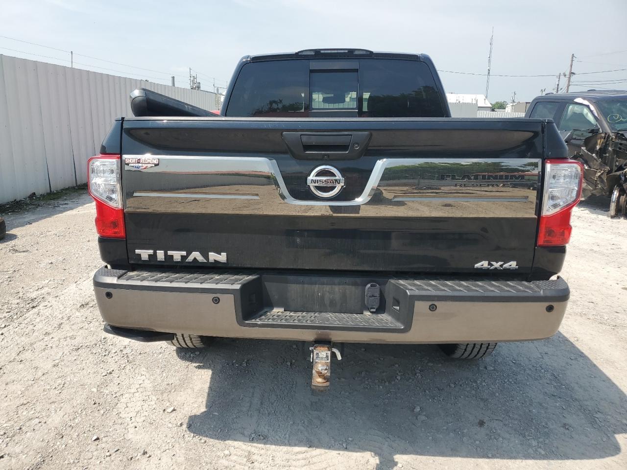 2019 Nissan Titan Sv - Image 6