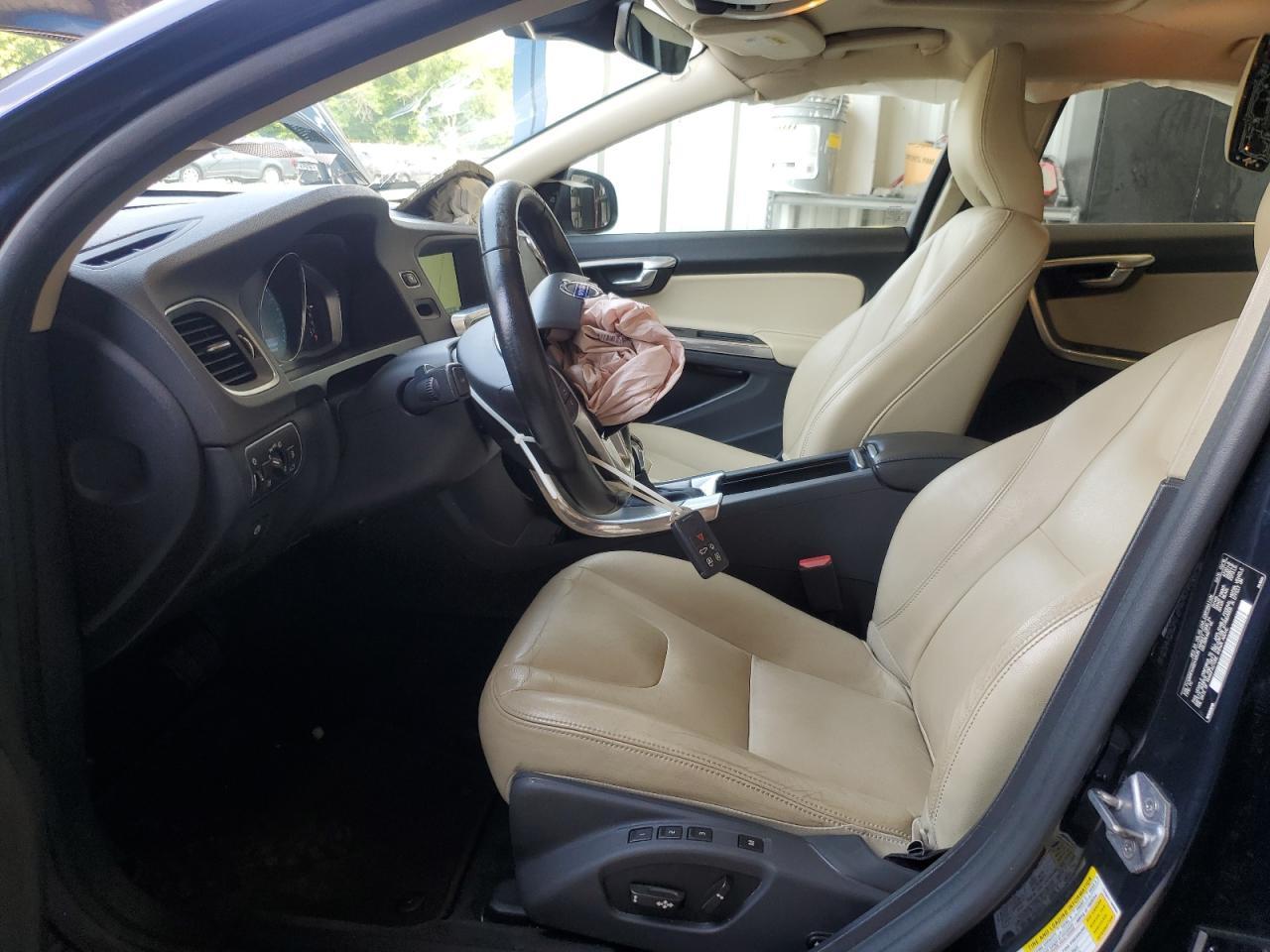 2016 Volvo S60 Premier - Image 7