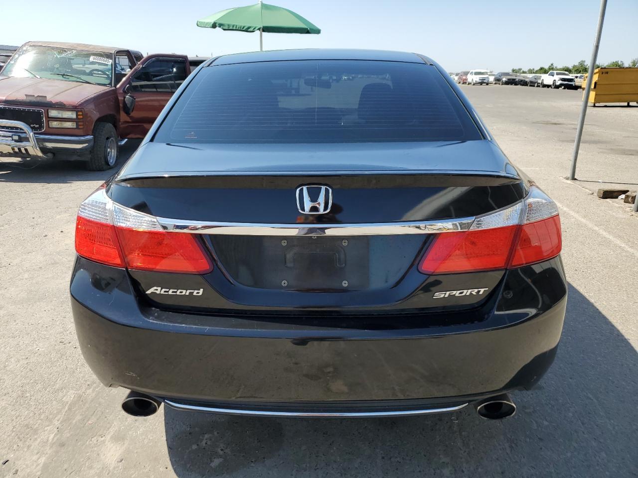 2014 Honda Accord Sport - Image 6