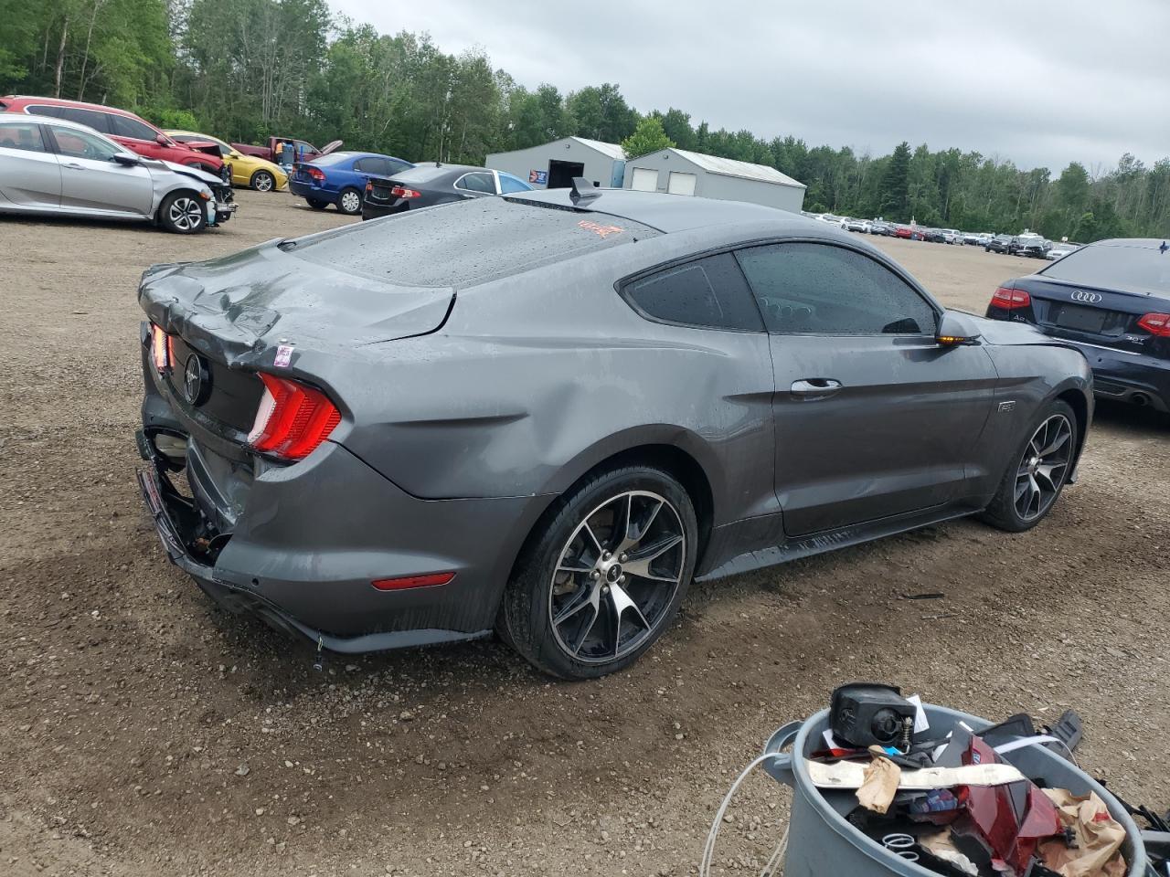 2022 Ford Mustang - Фото 3