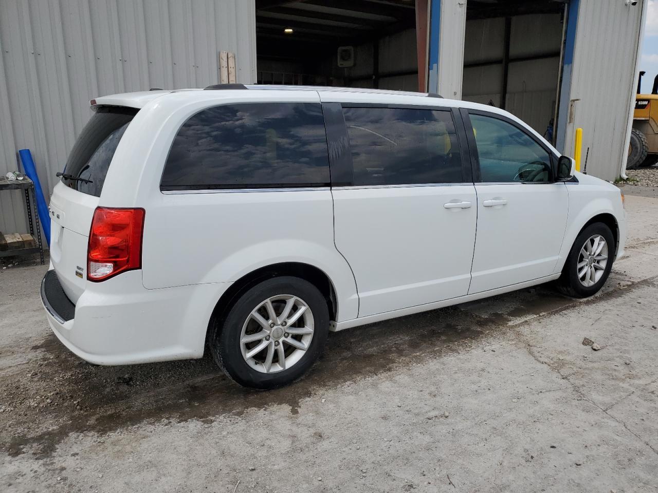 2018 Dodge Grand Caravan Sxt - Фото 3