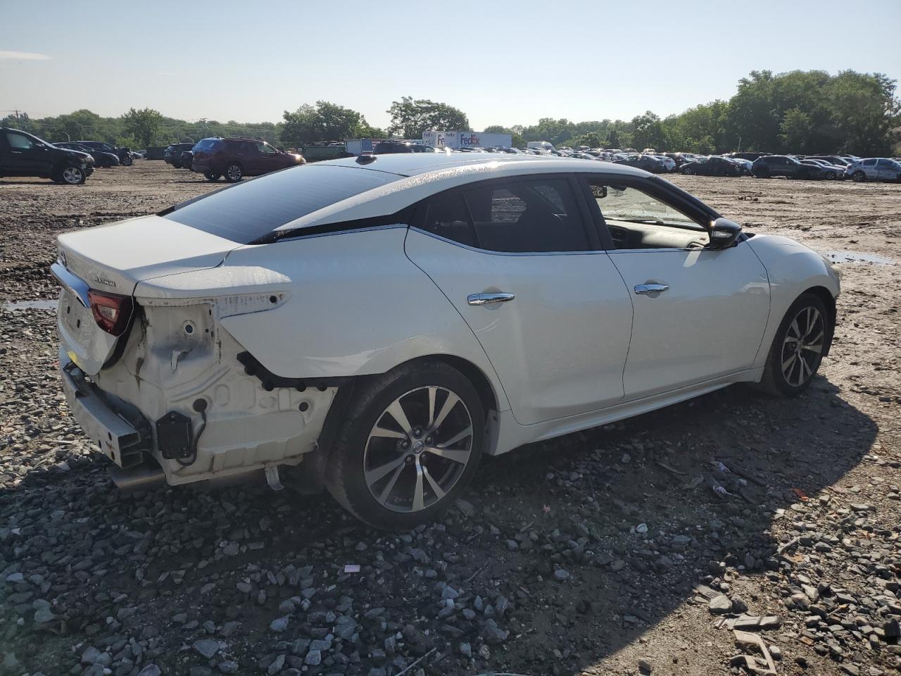 2017 Nissan Maxima 3.5S - Image 3