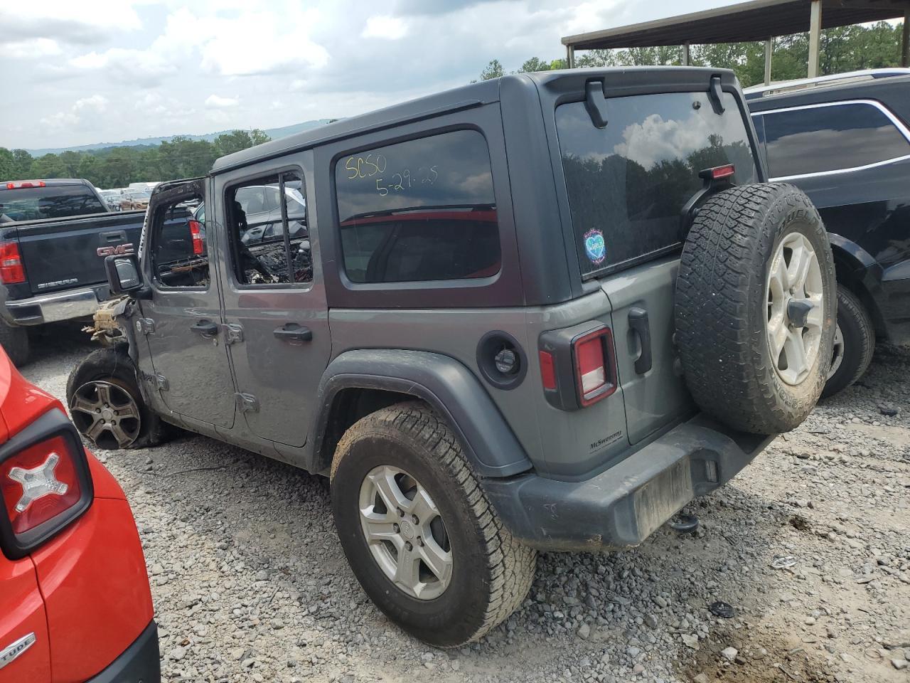 2021 Jeep Wrangler Unlimited Sport - Фото 2