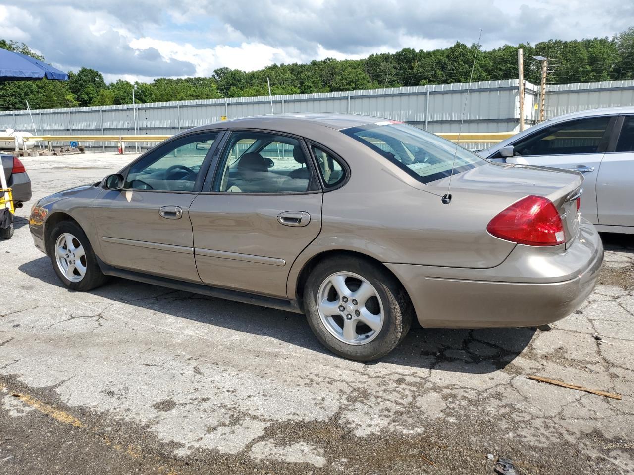 2002 Ford Taurus Ses - Image 2