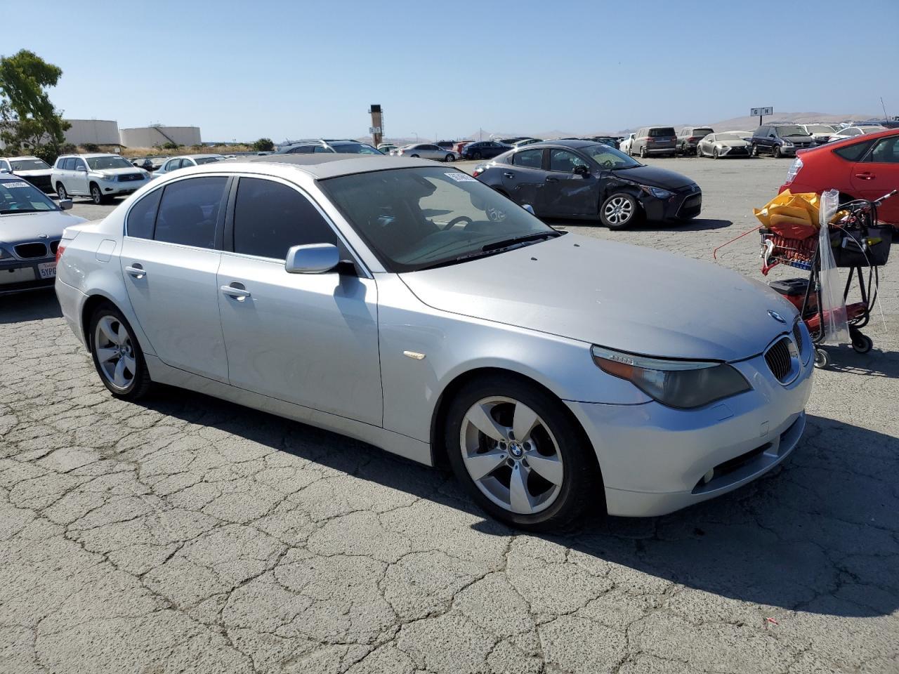 2006 BMW 525 I - Image 4