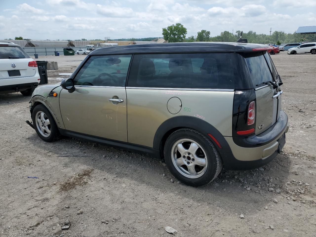 2011 Mini Cooper Clubman - Фото 2