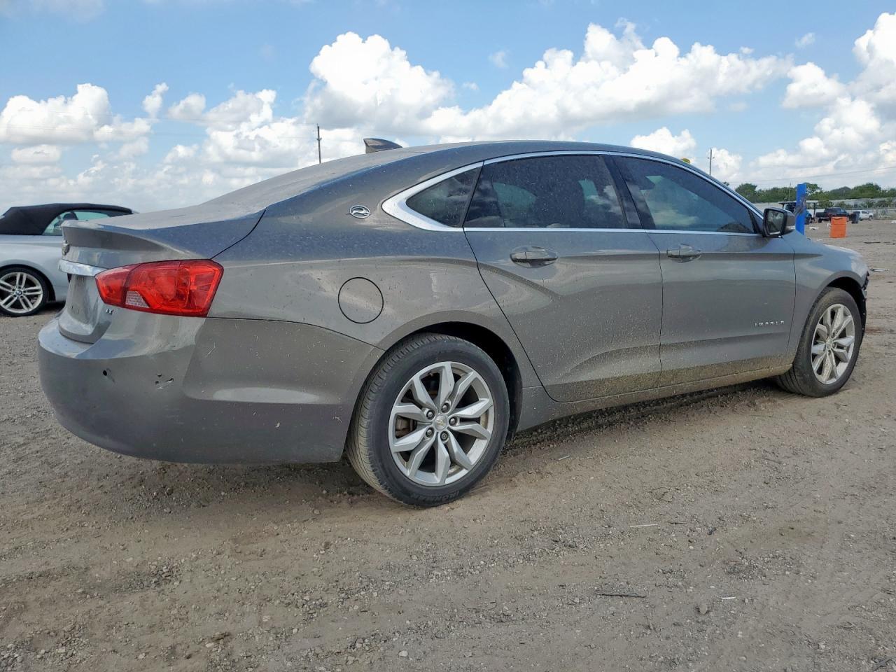 2017 Chevrolet Impala Lt - Фото 3